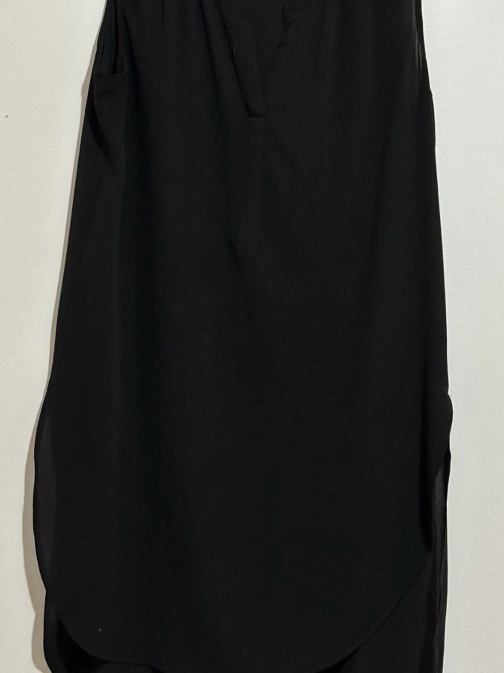 DR2 Black Sleeveless High-Low Hem Dress